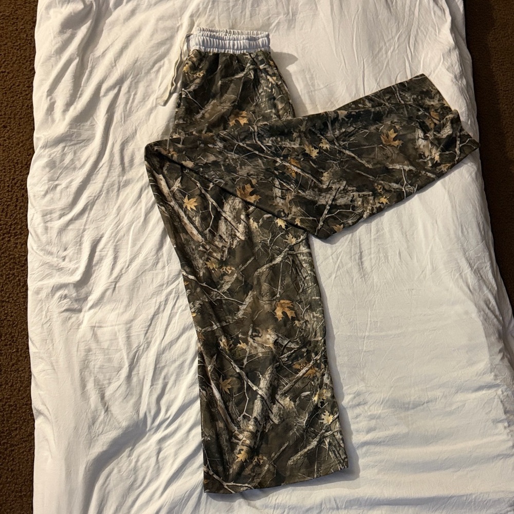 SHEIN Camouflage Print Pants